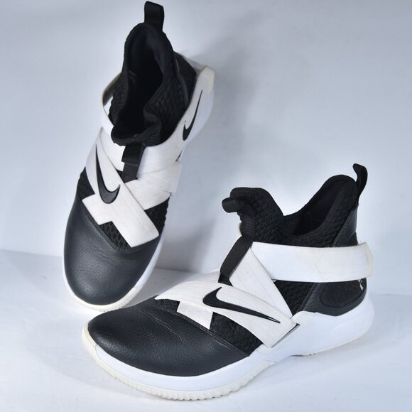 Nike Lebron Soldier 12 XII Black and White size 10 Men\'s main image 7